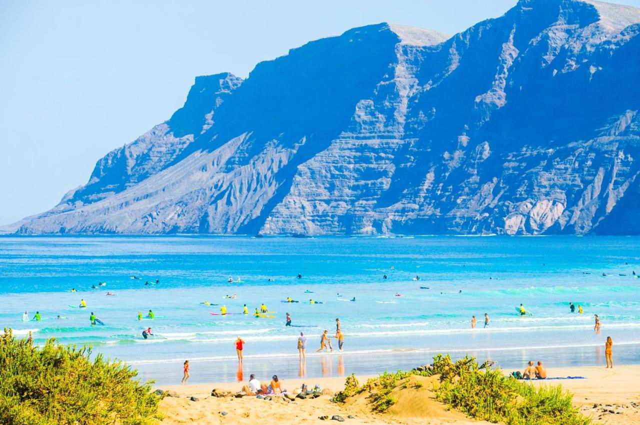 Mirador Del Risco De Famara Leilighet Eksteriør bilde